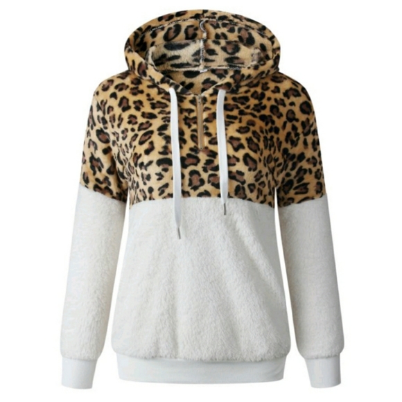 ‼️CLEARANCE PRICE FIRM‼️White Leopard Pullover Hoodie🤍 - Picture 2 of 3